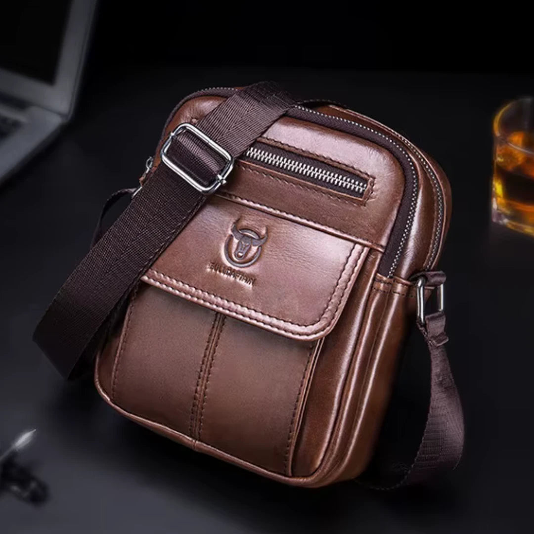 Bolsa Transversal Masculina em Couro Modelo Urban Command