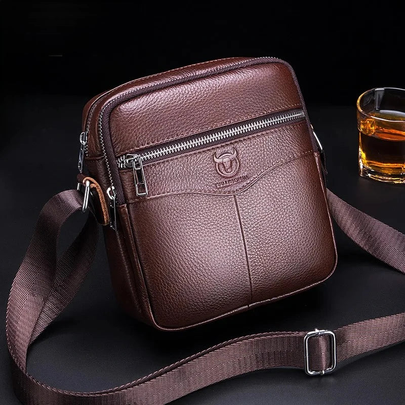 Bolsa Transversal Masculina BullCaptain em Couro Modelo Vian