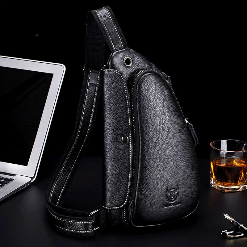 Bolsa Transversal Masculina BullCaptain em Couro Modelo Saxon