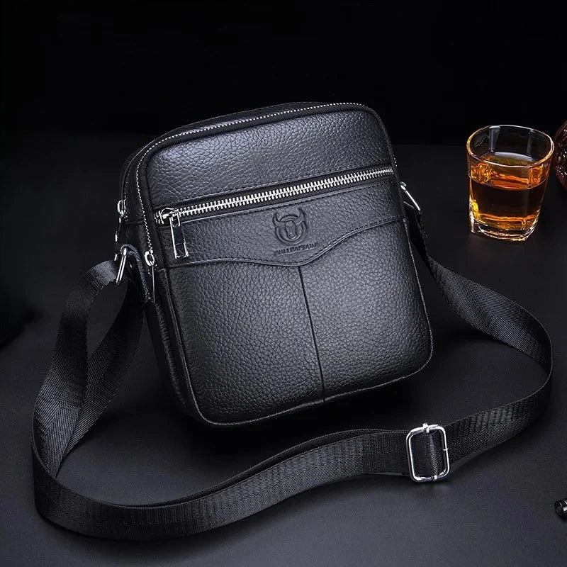Bolsa Transversal Masculina BullCaptain em Couro Modelo Vian