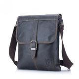 Bolsa Transversal Masculina BullCaptain em Couro Modelo Lancaster